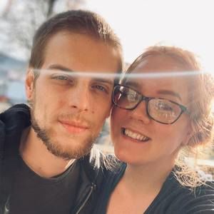 Meet your Posher, Avery